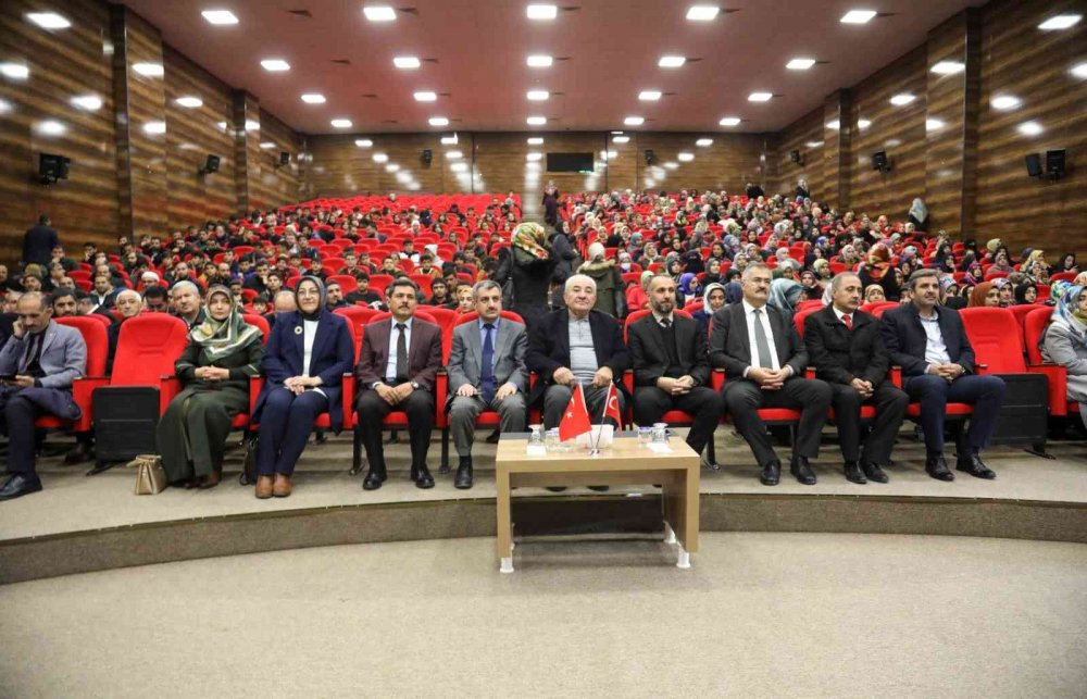 Vehbi Vakkasoğlu ailenin önemini anlattı