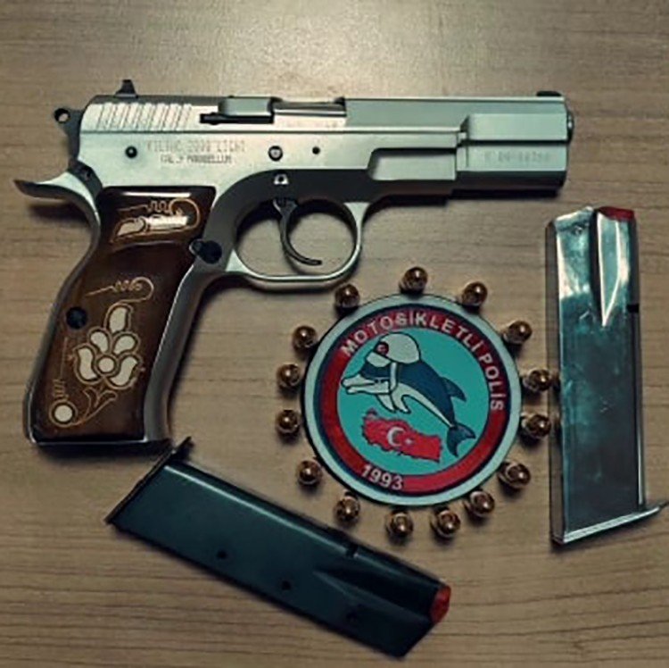 Bir haftada çeşitli suçlardan hapis cezası bulunan 63 şahıs yakalandı