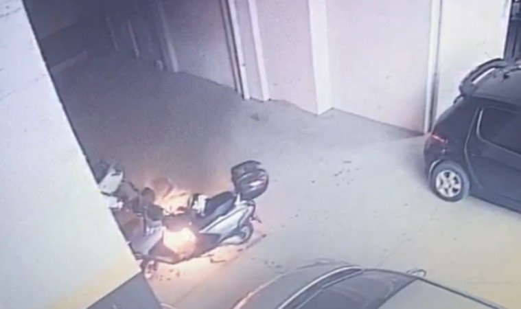 5 motosiklet alevlere teslim oldu