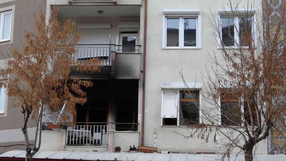 Alevlerden kaçamadı, feci şekilde can verdi
