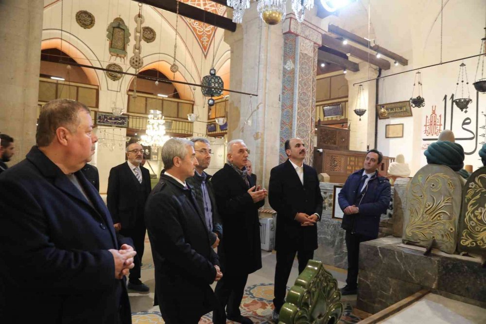 TDBB Yönetim Kurulu, Büyükşehir'in hizmetlerini inceledi: Konya, dünyaya örnek oluyor