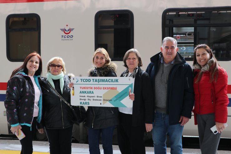 'Turistik Doğu Ekspresi' sezon seferlerine başladı
