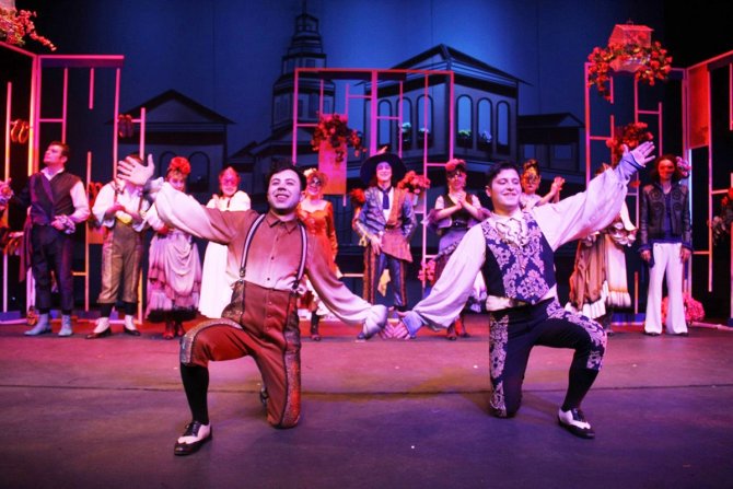 Devlet Tiyatroları 18 ilde turneye çıkıyor