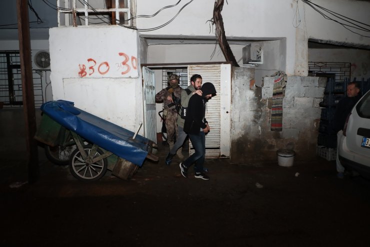 Mersin'deki torbacılara operasyonda 97 tutuklama