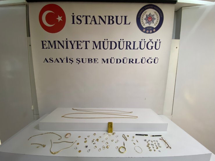 Telefondaki sesin polis olduğuna inanıp 4,5 milyon liralık altınını verdi