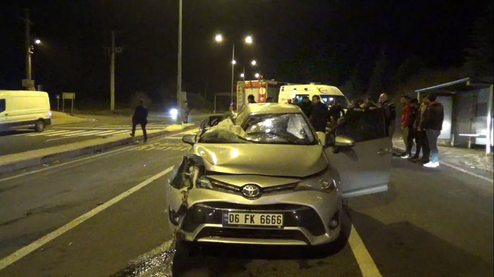 Hastane önünde kaza: 1 yaralı