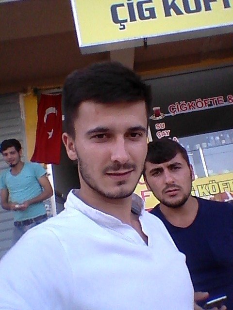 Kömür ocağında raydan çıkan vagonun altında kalan 2 işçiden 1'i öldü