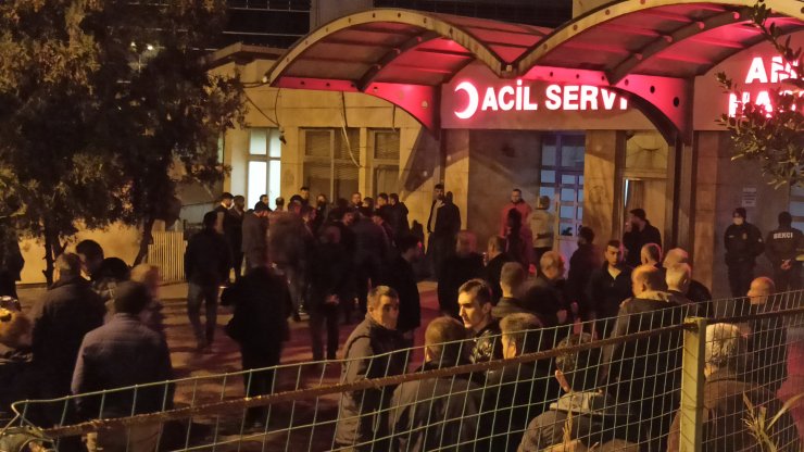 Kömür ocağında raydan çıkan vagonun altında kalan 2 işçiden 1'i öldü