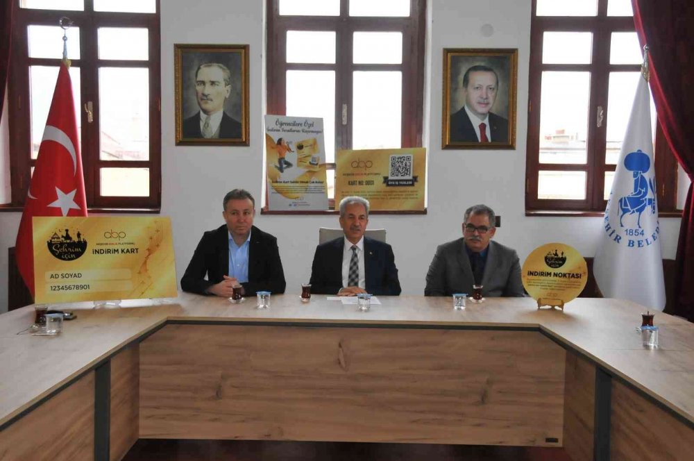 Konya'nın ilçesinde il olma hazırlığı! Şimdi de indirim kartı uygulaması başlatıldı