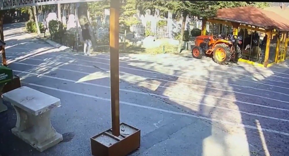 Konya'da hırsız, izini kaybettirmek için mezarlığı kullandı