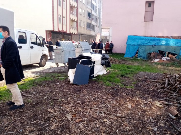 Arazide dolap içinde cesedi bulunan perdeci cinayetinde 2 şüpheli adliyede