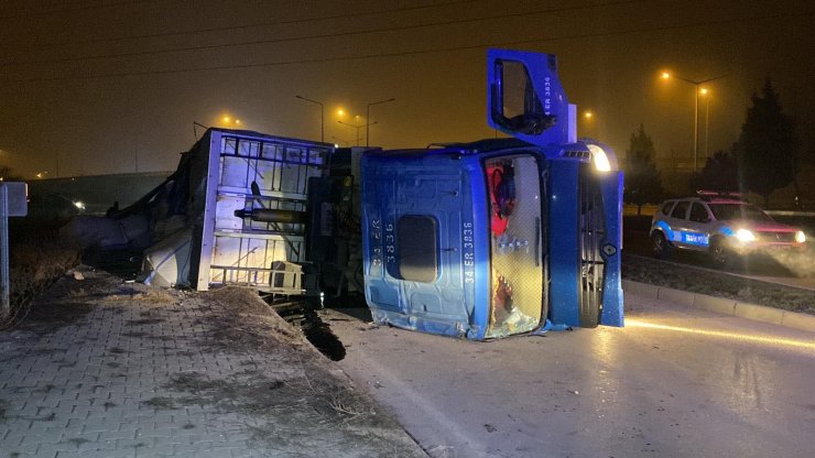 Kaza yapan alkollü şoföre yardım eden sürücü de alkollü çıktı