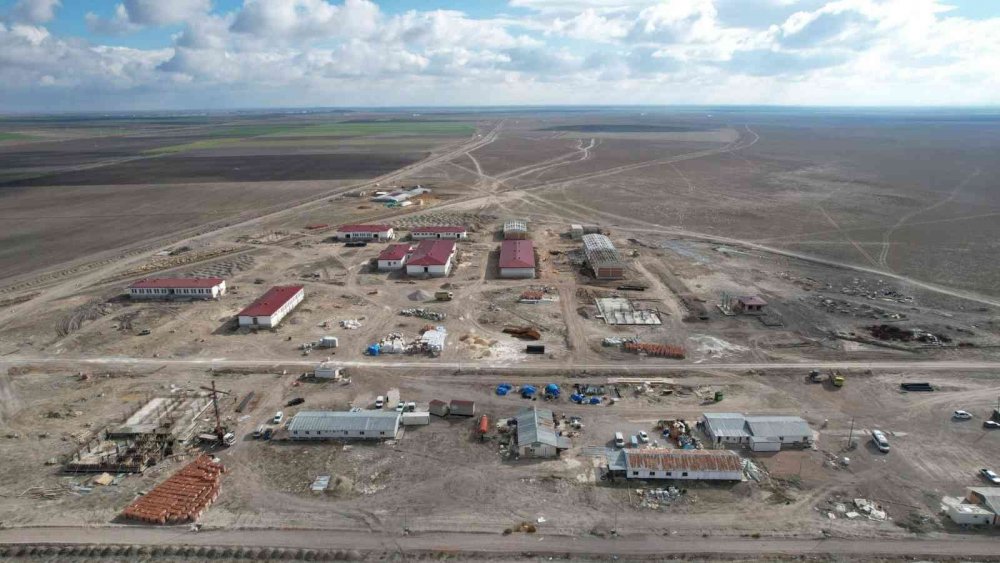 Konya’da Türk Silahlı Kuvvetleri'ne ait cephanelik yeni yerine taşınıyor