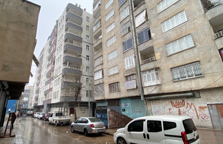 Uyurken babası tarafından boğuldu