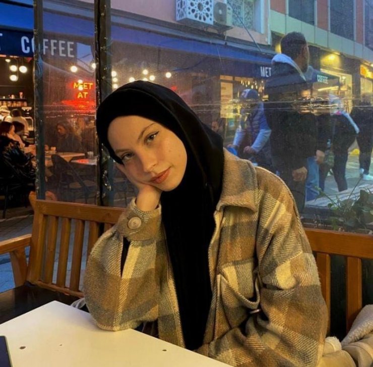 Hatalı dönüş yapan araca tanker çarptı, 3 genç kız hayatını kaybetti