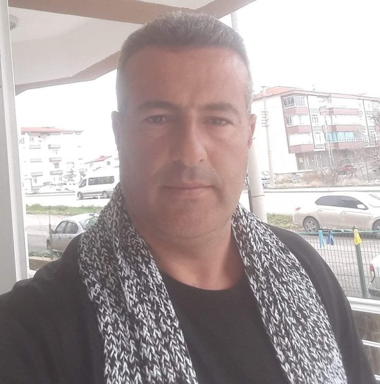 Kırmızı ışıkta beklerken silahlı saldırıya uğradı