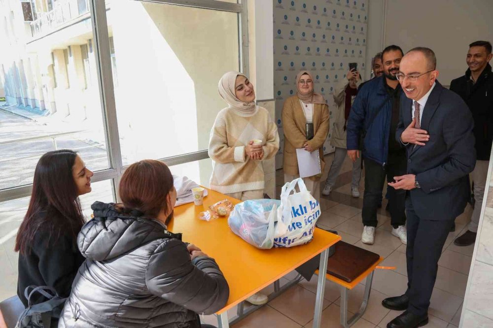 Konya'da "Çorba bahane, sohbet şahane"