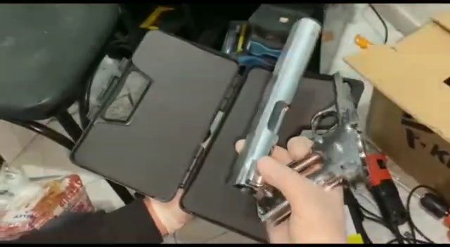 Suç örgütlerine silah üreten atölyeye operasyon