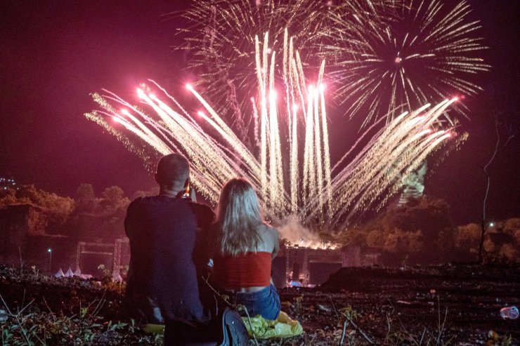 Dünya, 2023’e böyle merhaba dedi