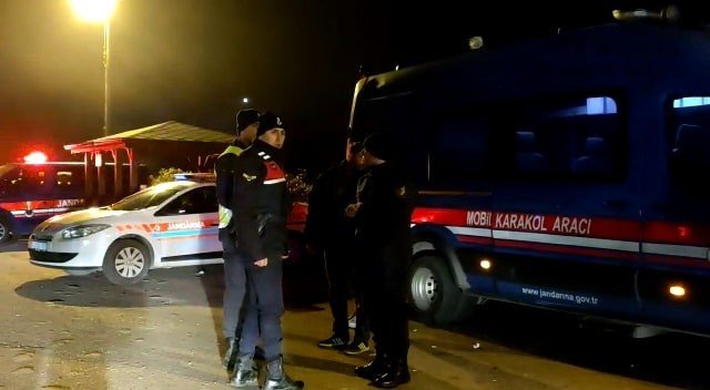 Yeni yılın ilk saatlerinde uyuşturucuyla yakalandılar