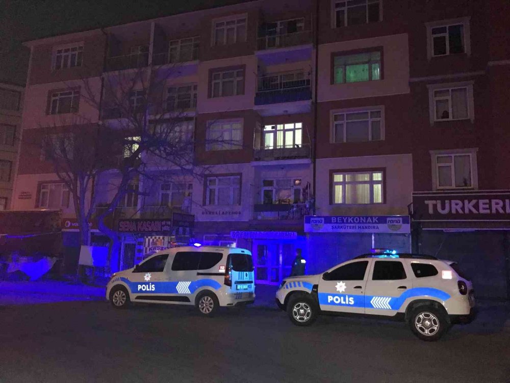 Konya'da eşini evde bulamayan şahıs, dehşet saçtı