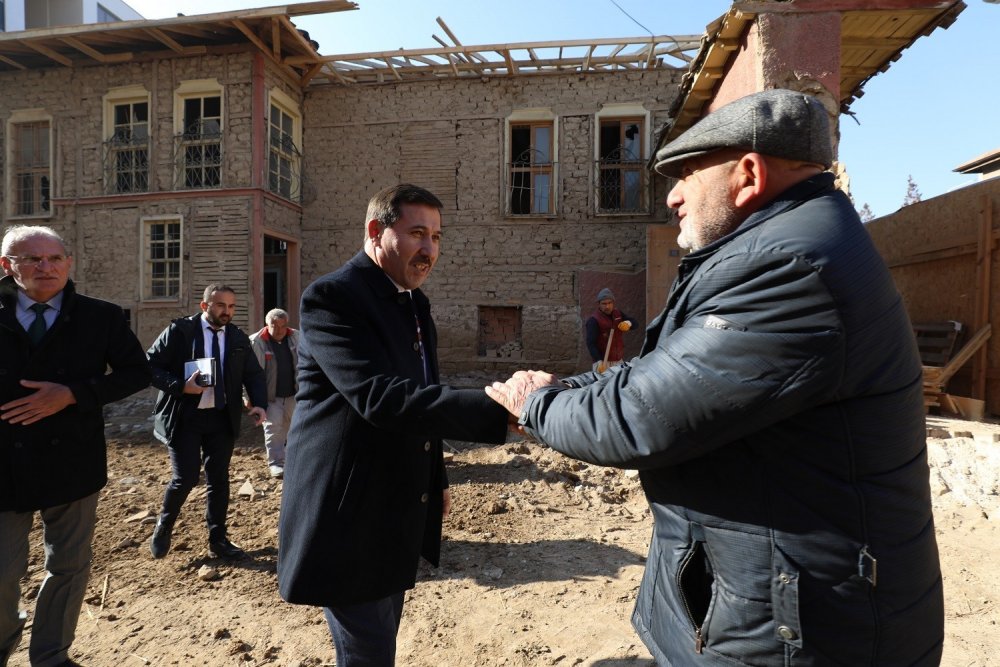 Karatay’ın tarihi dokusu korunuyor