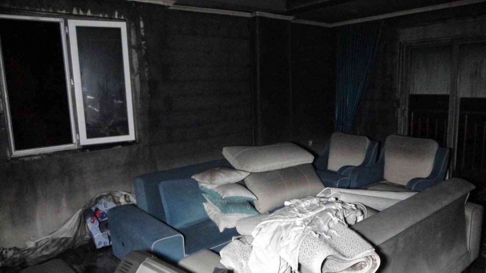 Ailevi problem yaşayan şahıs, kiralık oturduğu evi ateşe verdi