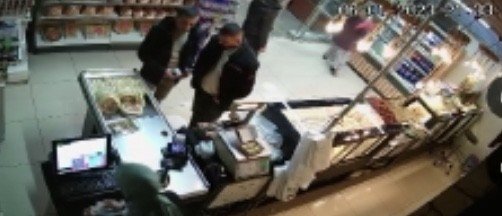 Konya'da 'Dur’ ihtarına uymayıp kaçtı, baklava aldığı yerde yakalandı