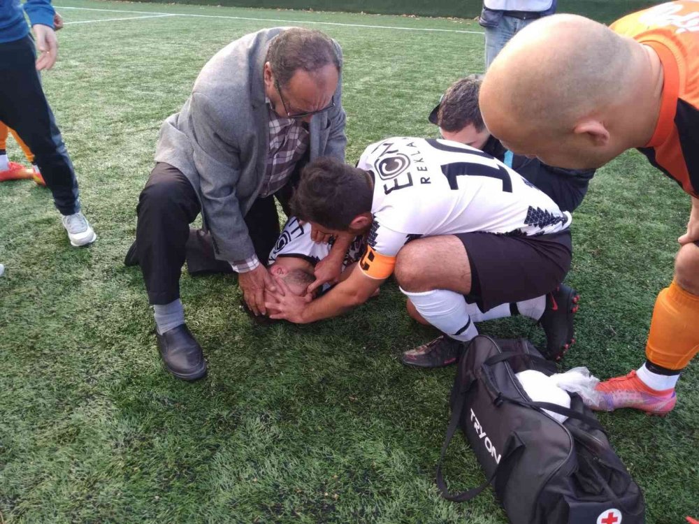 Maçın 1. dakikasında korku dolu anlar... Ölümden döndü