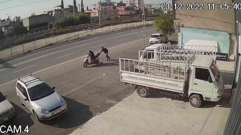 Elektrikli bisiklet ve motosiklet hırsızlı enselendi