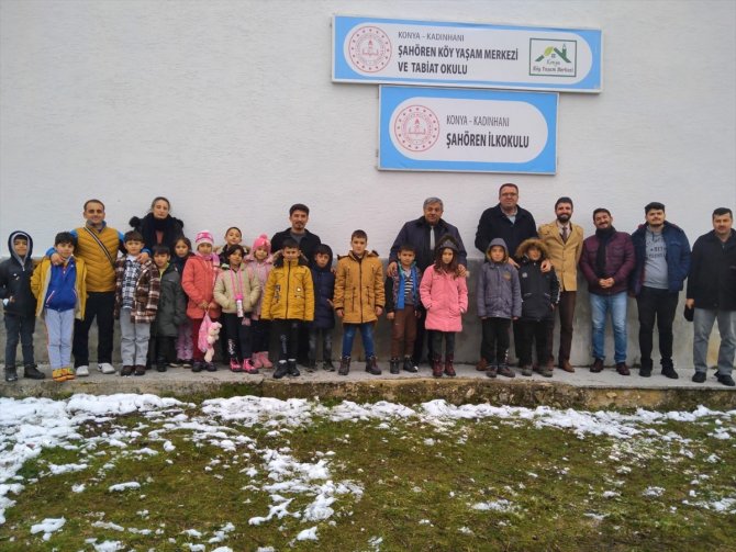 Konya'da atıl durumda bulunan köy okulu yaşam merkezi oldu