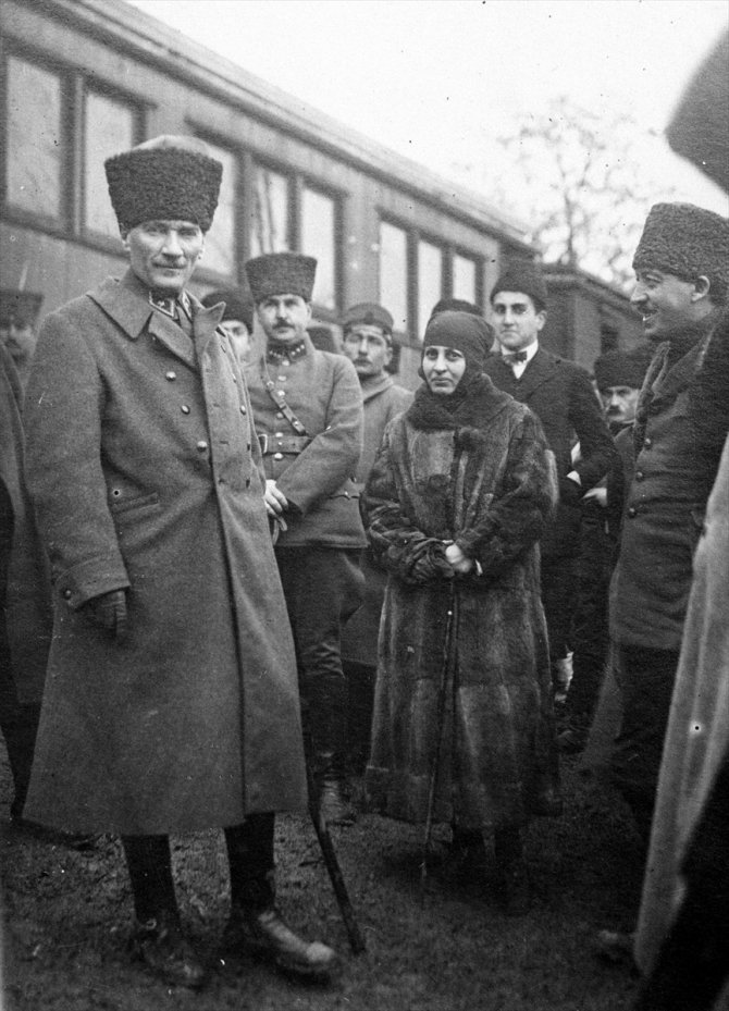 Türk edebiyatının savaş romancısı: Halide Edip