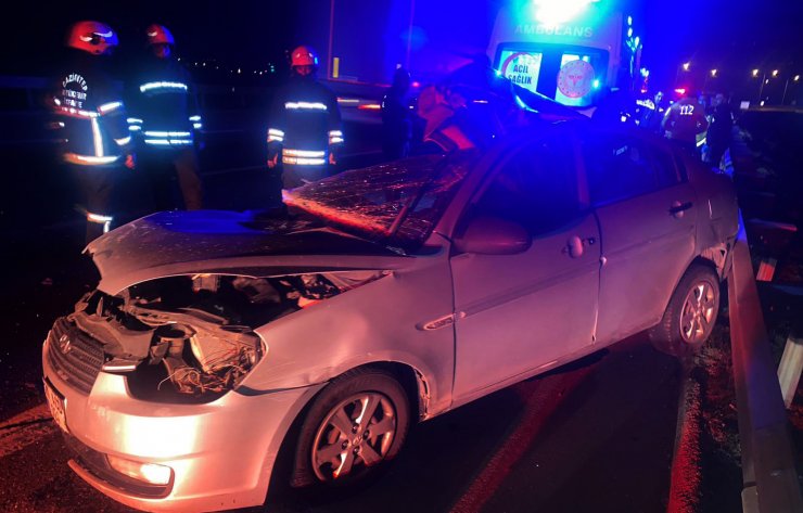 3 aracın karıştığı zincirleme trafik kazasında 1 ölü, 1 yaralı