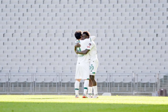 konyaspor-gol-sevinci.jpg