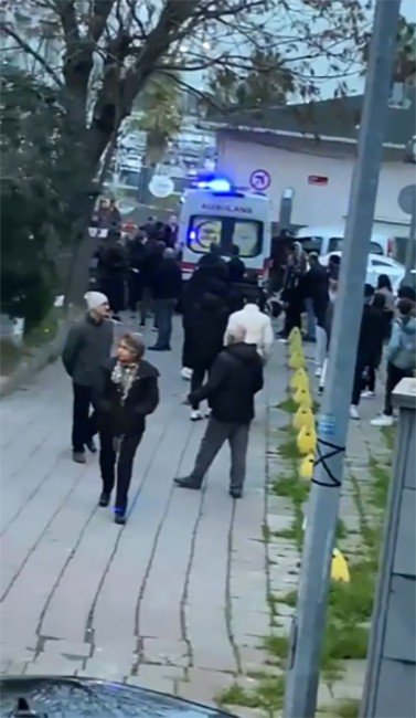 Oğlunu darp eden şahsı silahla vurdu