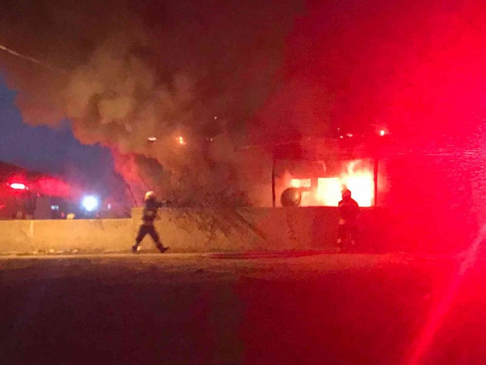 Konya’da müstakil ev alevlere teslim!