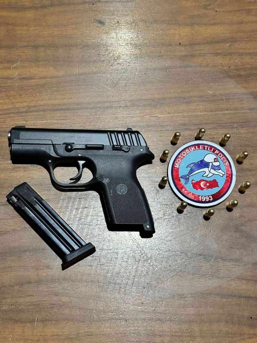 Antalya’da toplam 84 yıl hapis cezasıyla aranan 5 firari yakalandı