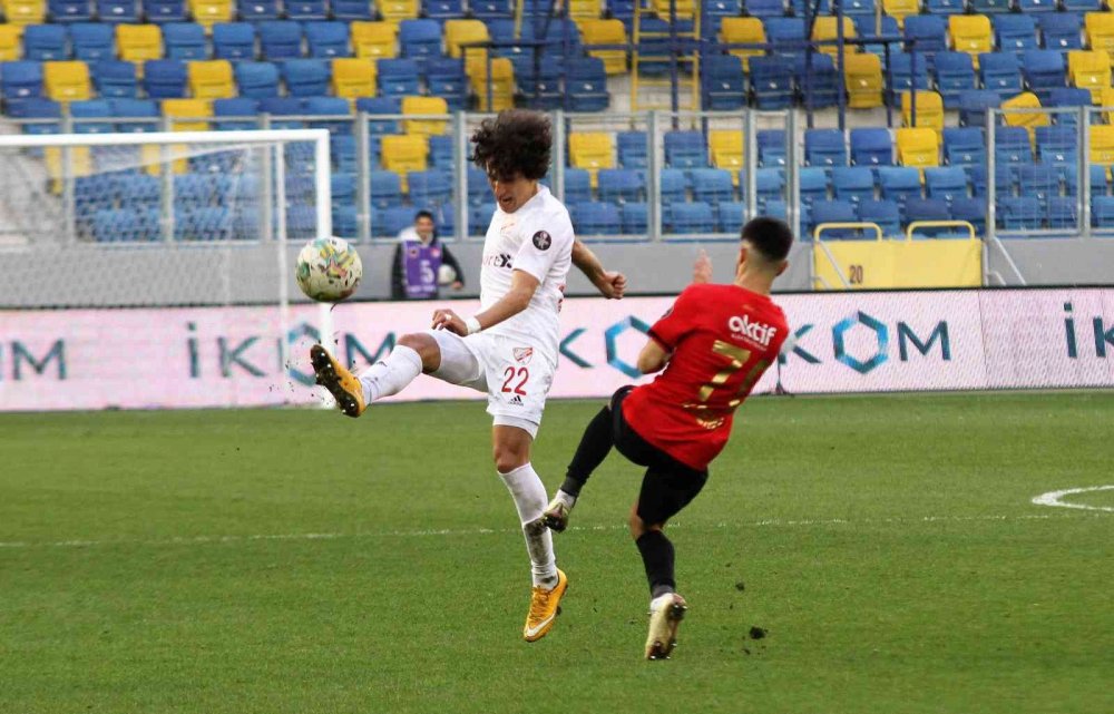 Gençlerbirliği, ligde 17 maç sonra 3 puana 5 golle ulaştı