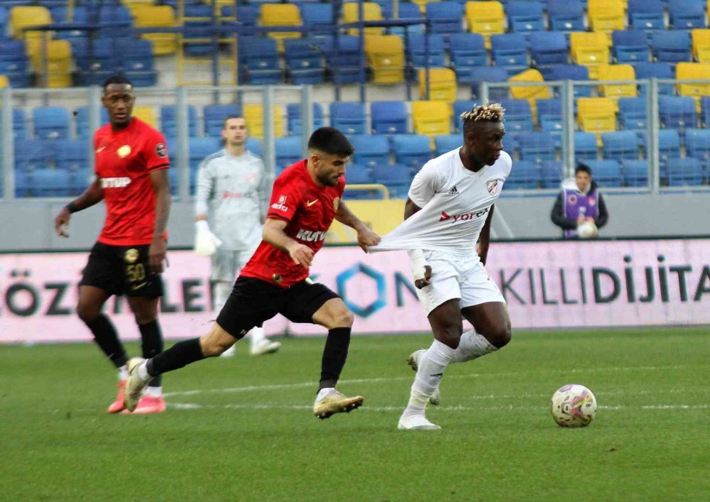 Gençlerbirliği, ligde 17 maç sonra 3 puana 5 golle ulaştı