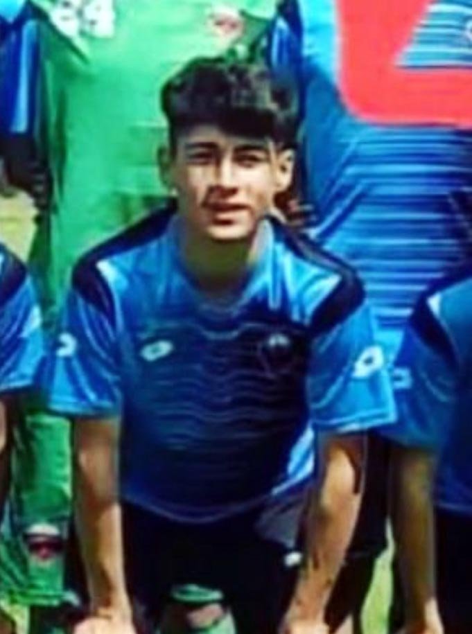 Kazada ölen 16 yaşındaki amatör futbolcu Yiğit Can toprağa verildi