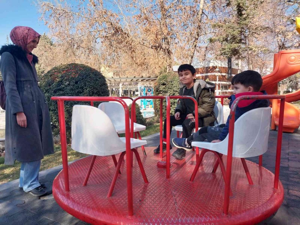 Konya’da kış ortasında yazı aratmayan sıcaklık! Yağış için tarih verildi