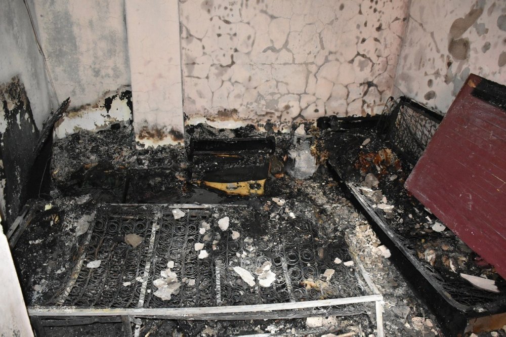 3 küçük kardeş bu evde feci şekilde hayatını kaybetti