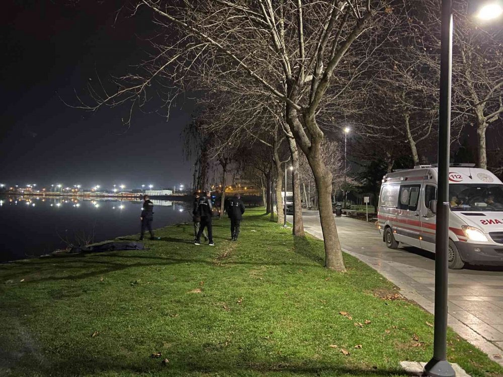 Gölde şüpheli ölüm