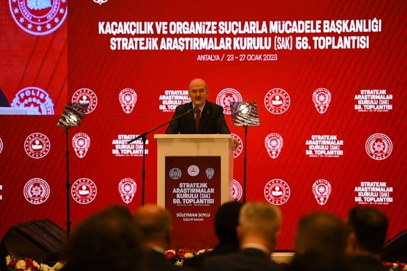 Bakan Soylu: “2 kare fotoğraf üzerinden bize iftira atanlar, organize suç örgütlerinin avukatlığını yapar hale gelmişlerdir”