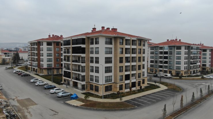 Depremde hamile eşi ile çocuğunu kaybetmişti: Bir hayatı orada gömdük