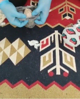 Konya’da içi yün dolu yastıktan bakın ne çıktı!