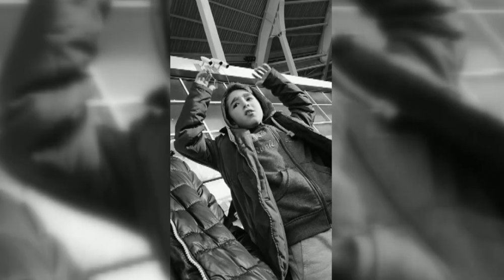 Küçük fanatik taraftar adeta maçı yaşadı