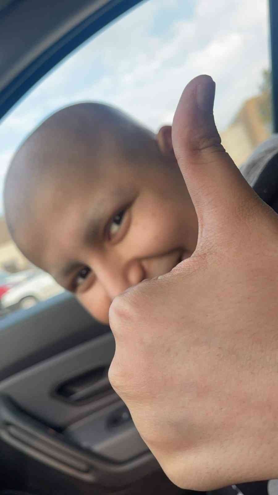 15 yaşındaki Mehmet kemik kanserine yenildi