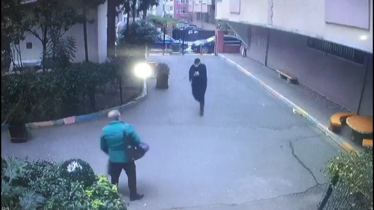 10 milyon liralık gasp kamerada, ilk işi otomobil almak oldu