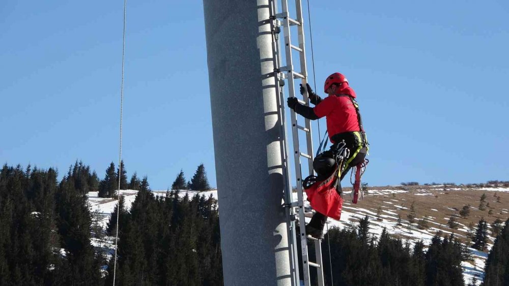 1900 rakımlı yaylada nefes kesen tatbikat